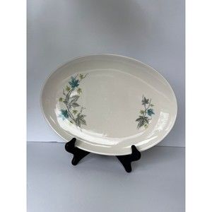 Green leaves hand painted in Japan platter  - perfect vintage condition